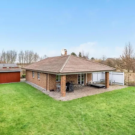Vakantiehuis Nice In With Kitchen *